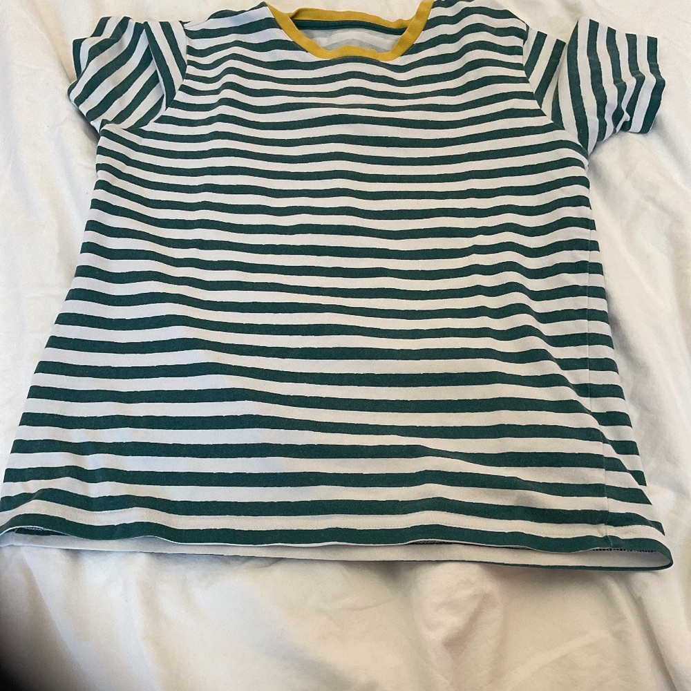 TEE shirt Uniqlo